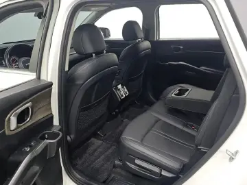 2021 Kia Sorento с пробегом 99 142 км