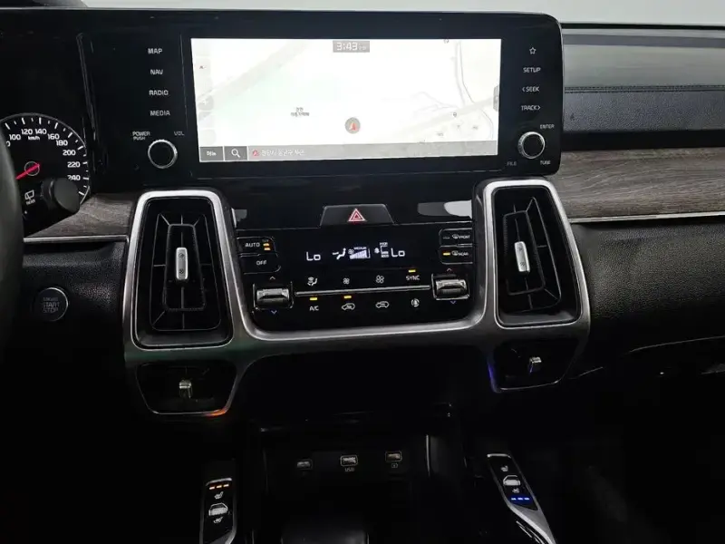 2021 Kia Sorento с пробегом 99 142 км