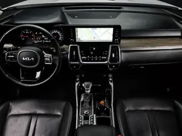 2023 Kia Sorento с пробегом 209 761 км