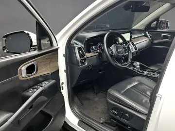 2023 Kia Sorento с пробегом 209 761 км