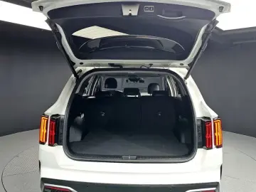 2023 Kia Sorento с пробегом 209 761 км