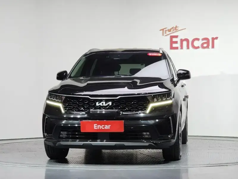 2021 Kia Sorento с пробегом 121 075 км