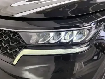 2021 Kia Sorento с пробегом 121 075 км