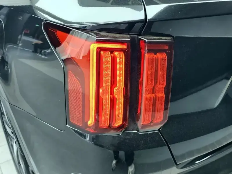 2021 Kia Sorento с пробегом 121 075 км