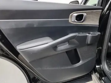 2021 Kia Sorento с пробегом 121 075 км