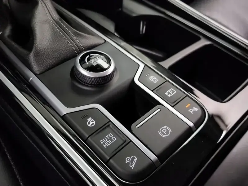 2021 Kia Sorento с пробегом 121 075 км