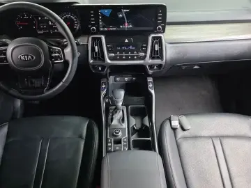 2020 Kia Sorento с пробегом 87 767 км