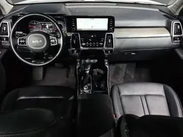 2021 Kia Sorento с пробегом 106 941 км