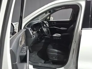 2021 Kia Sorento с пробегом 106 941 км