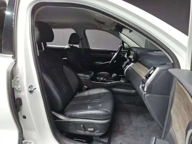 2021 Kia Sorento с пробегом 106 941 км