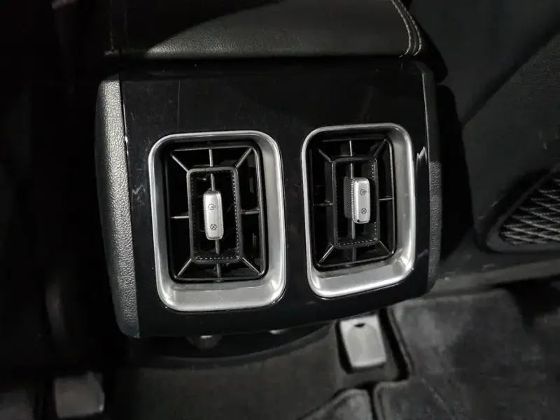 2021 Kia Sorento с пробегом 106 941 км