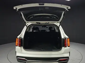 2021 Kia Sorento с пробегом 106 941 км