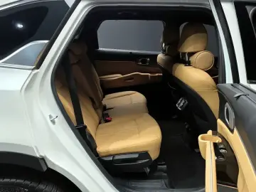 2022 Kia Sorento с пробегом 94 936 км