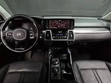 2020 Kia Sorento с пробегом 84 597 км