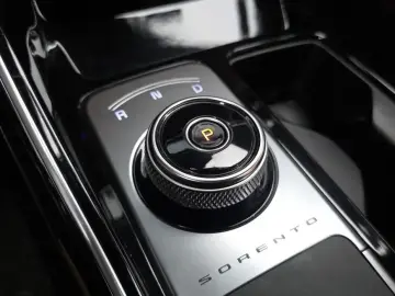 2021 Kia Sorento с пробегом 107 477 км