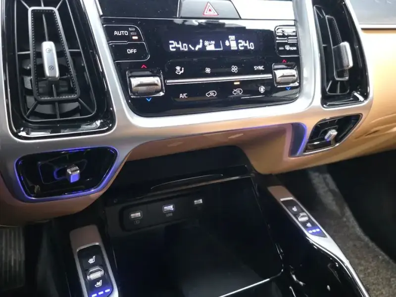 2021 Kia Sorento с пробегом 107 477 км