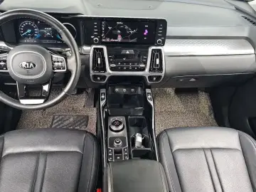 2021 Kia Sorento с пробегом 126 761 км