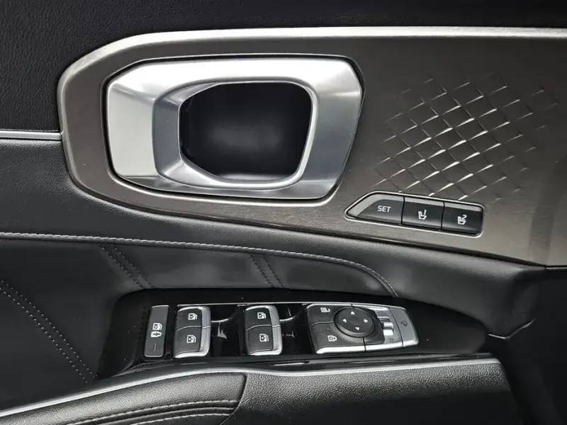 2021 Kia Sorento с пробегом 126 761 км