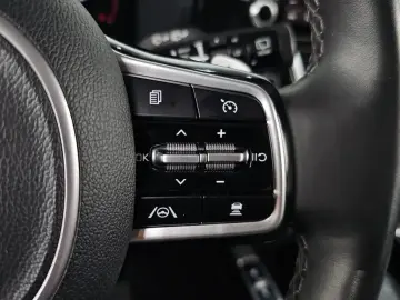 2021 Kia Sorento с пробегом 126 761 км