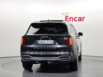 2021 Kia Sorento с пробегом 102 058 км