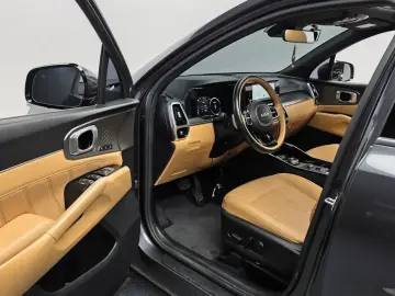 2021 Kia Sorento с пробегом 102 058 км