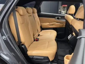 2021 Kia Sorento с пробегом 102 058 км