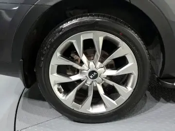 2021 Kia Sorento с пробегом 75 802 км