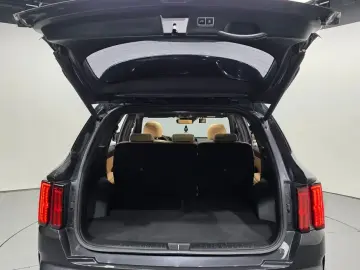 2021 Kia Sorento с пробегом 102 058 км