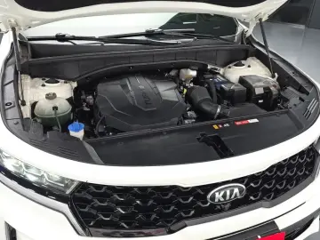 2020 Kia Sorento с пробегом 108 097 км