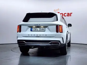 2021 Kia Sorento с пробегом 28 373 км