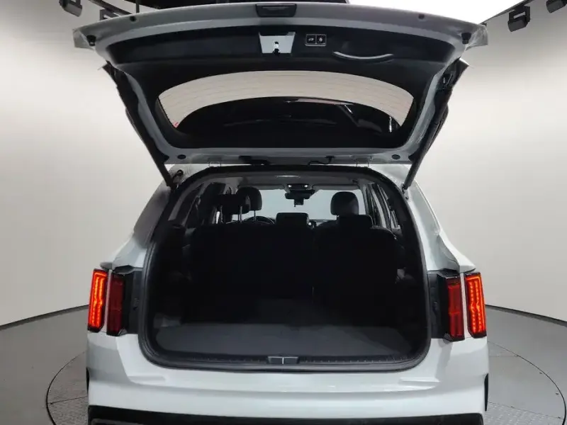 2021 Kia Sorento с пробегом 28 373 км