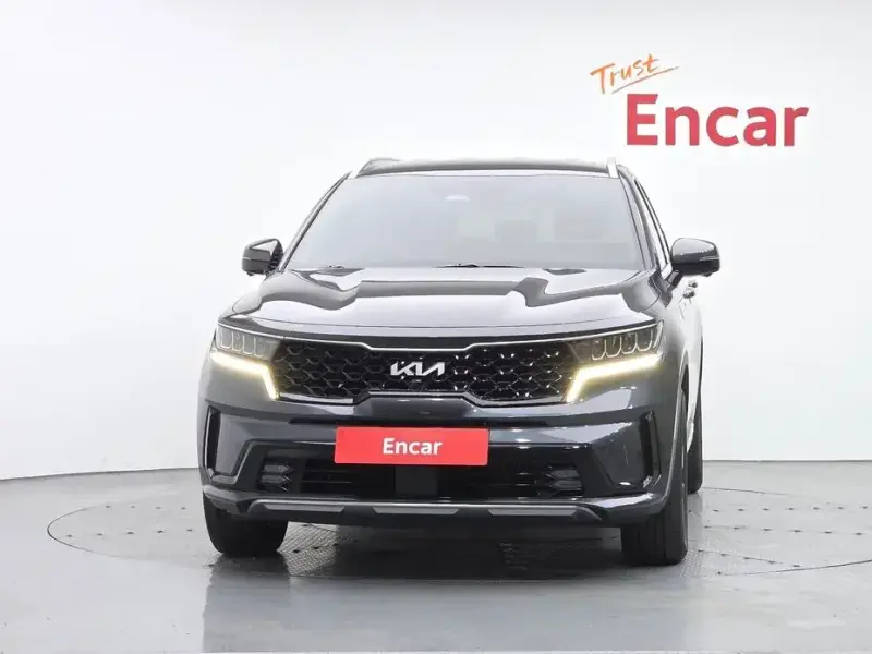 2023 Kia Sorento с пробегом 66 198 км