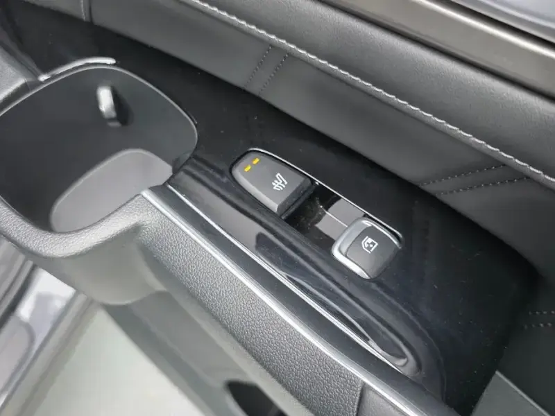 2023 Kia Sorento с пробегом 66 198 км