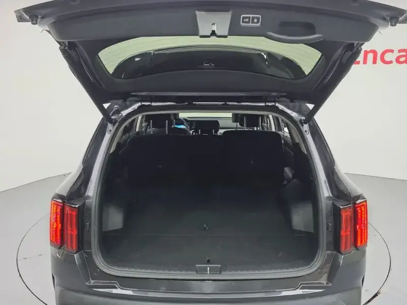 2023 Kia Sorento с пробегом 66 198 км