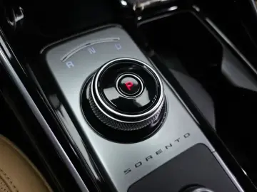 2021 Kia Sorento с пробегом 64 463 км