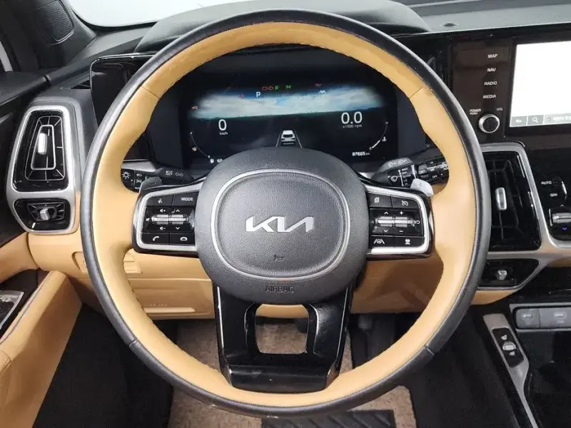 2021 Kia Sorento с пробегом 87 665 км