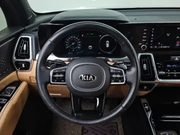 2020 Kia Sorento с пробегом 57 030 км