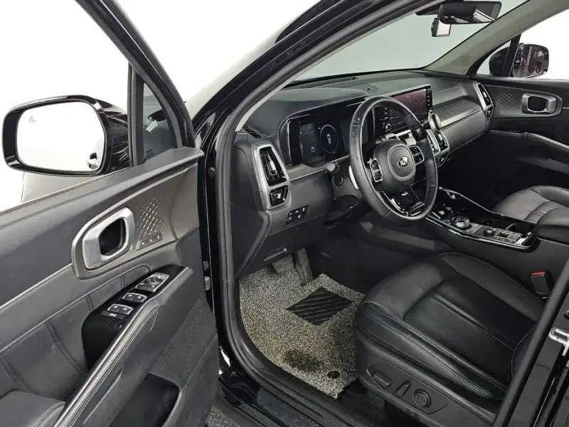 2021 Kia Sorento с пробегом 93 883 км