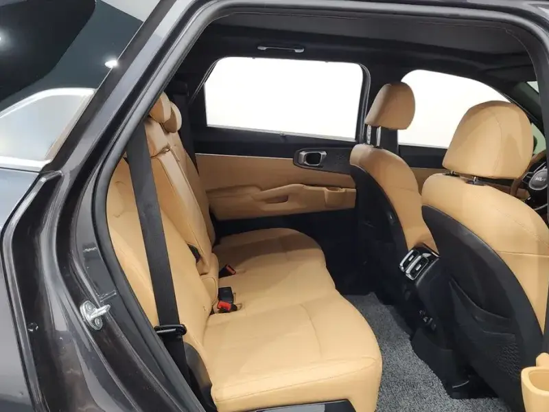 2022 Kia Sorento с пробегом 131 521 км
