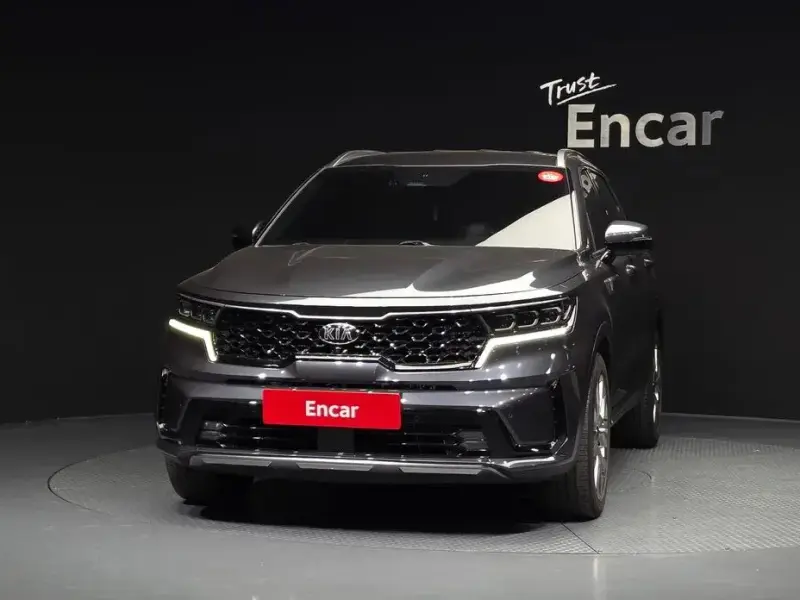 2020 Kia Sorento с пробегом 32 590 км