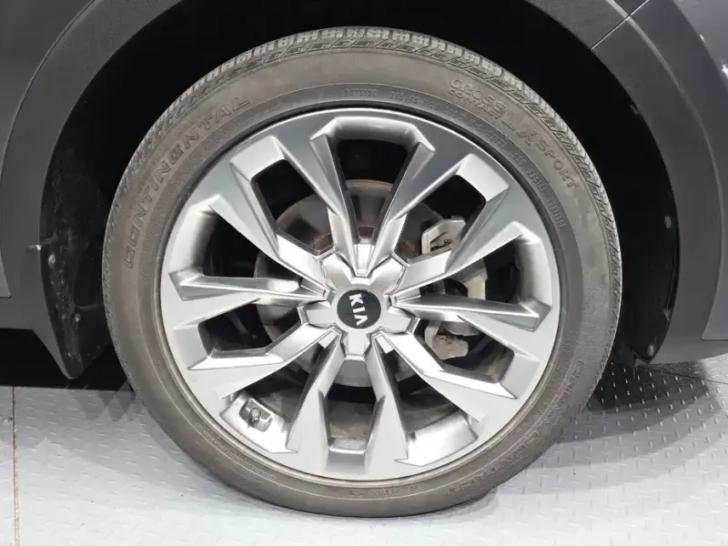 2020 Kia Sorento с пробегом 32 590 км