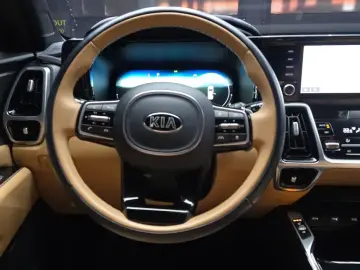 2020 Kia Sorento с пробегом 32 590 км