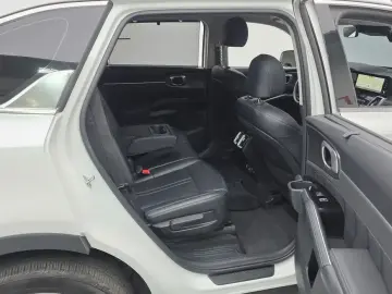 2022 Kia Sorento с пробегом 101 218 км