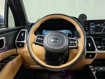 2020 Kia Sorento с пробегом 105 772 км
