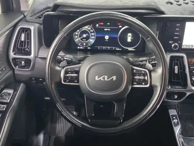 2022 Kia Sorento с пробегом 142 203 км