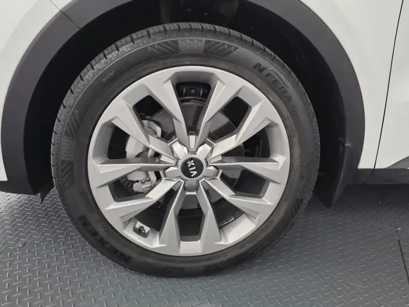 2021 Kia Sorento с пробегом 95 090 км