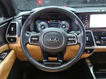2021 Kia Sorento с пробегом 112 993 км
