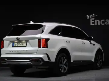 2021 Kia Sorento с пробегом 57 365 км