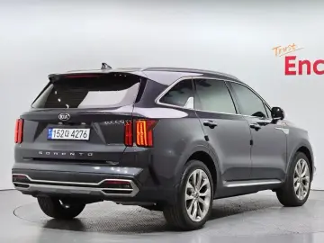 2021 Kia Sorento с пробегом 75 542 км