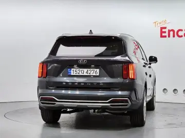 2021 Kia Sorento с пробегом 75 542 км